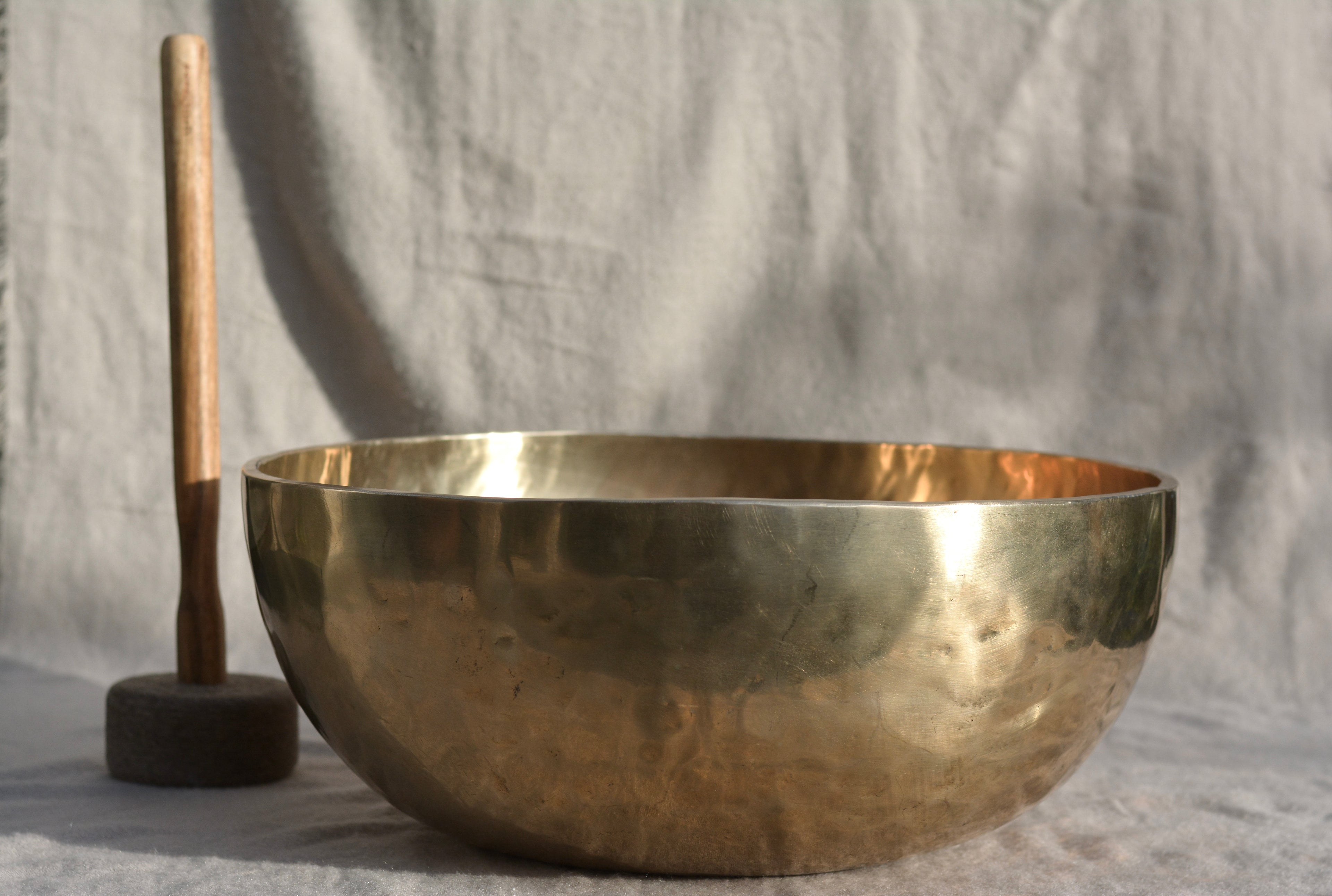 Erdschale - Die größte Klangschale